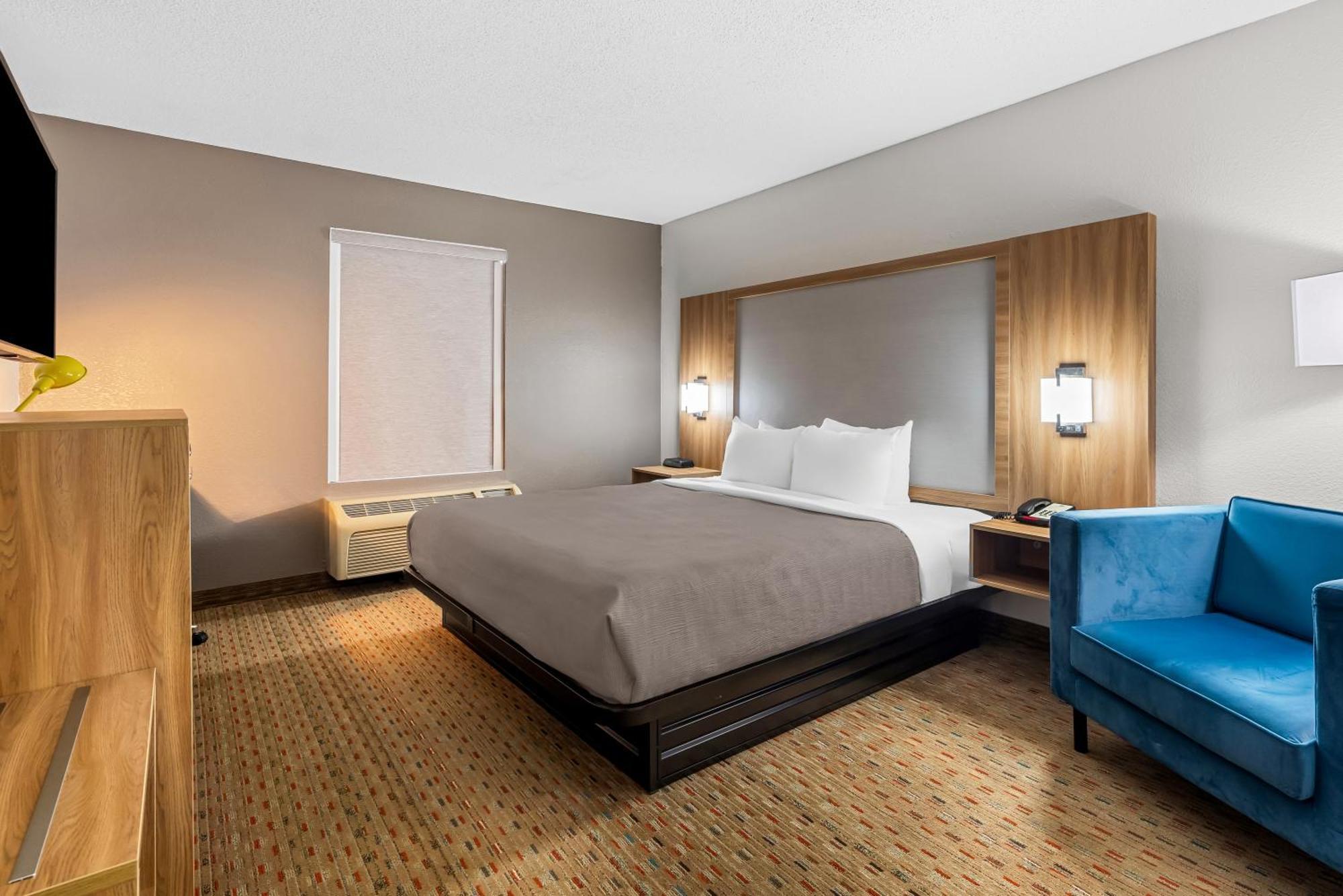 Quality Inn Корнелия Екстериор снимка