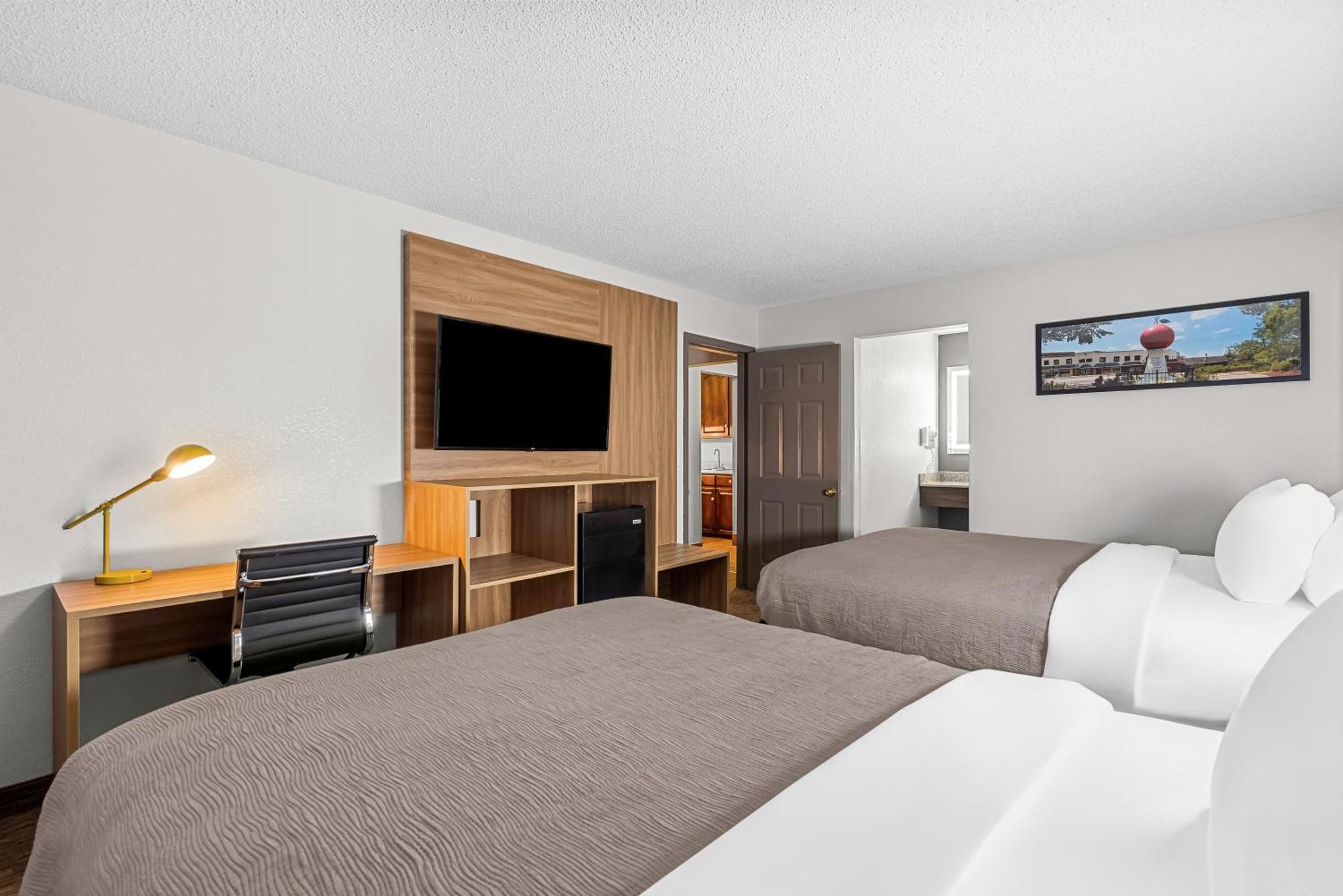 Quality Inn Корнелия Екстериор снимка
