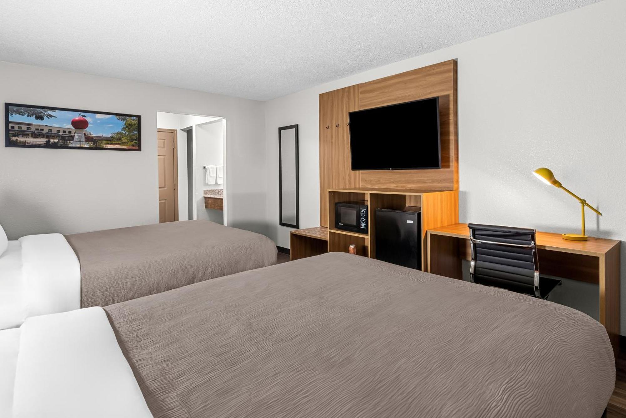 Quality Inn Корнелия Екстериор снимка