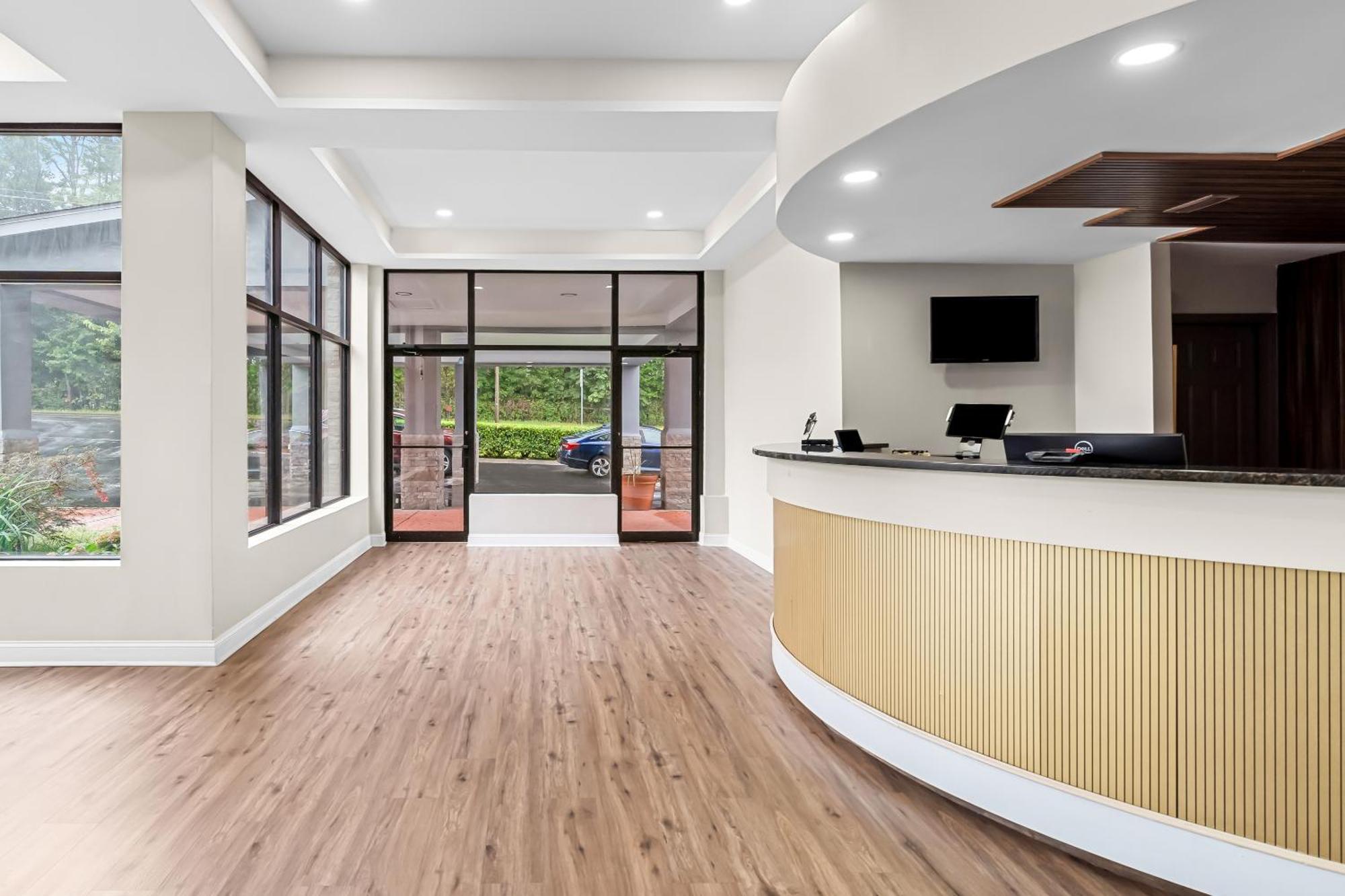 Quality Inn Корнелия Екстериор снимка